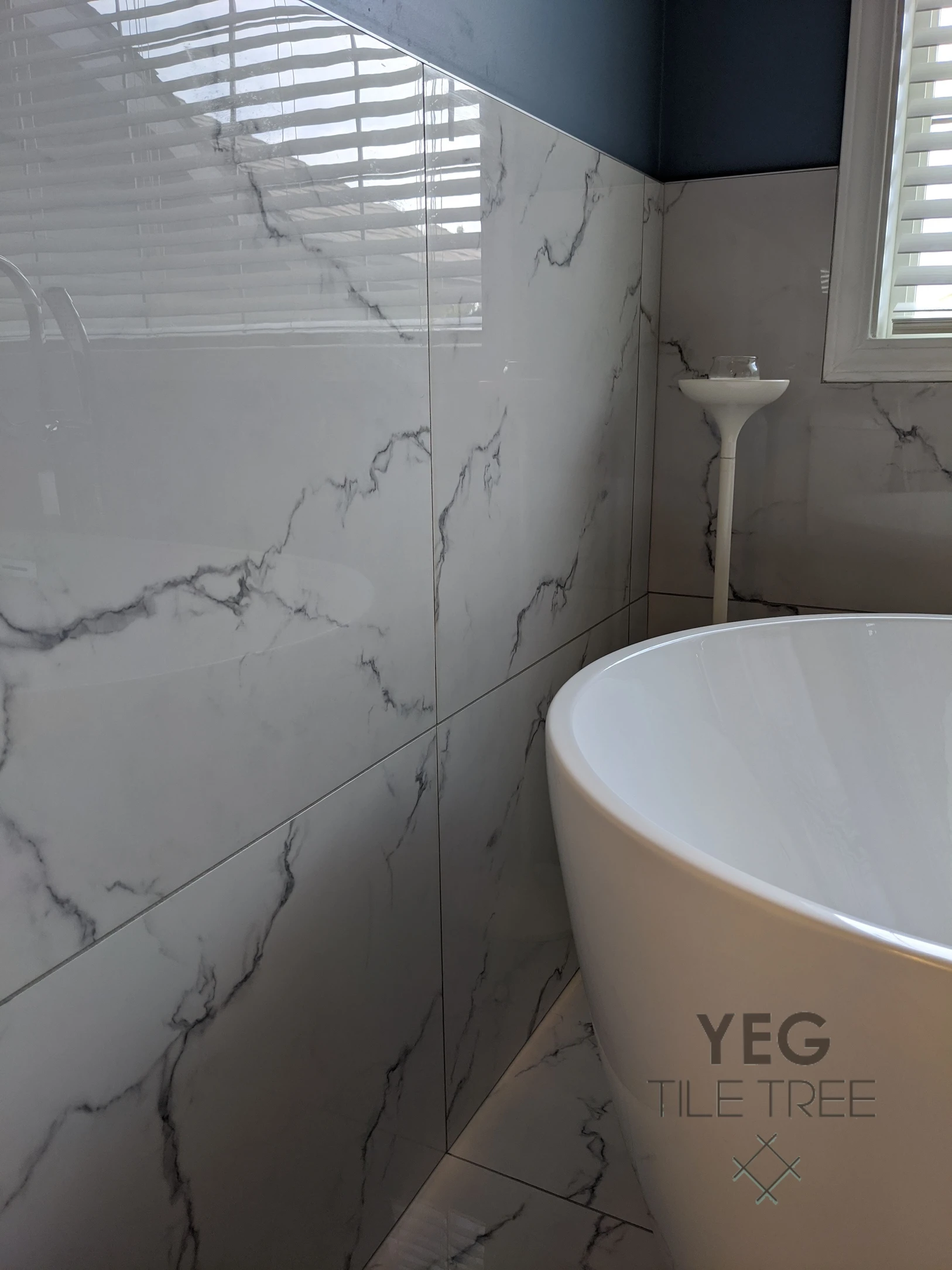 Tiled Wall Detail Large format tile bathroom